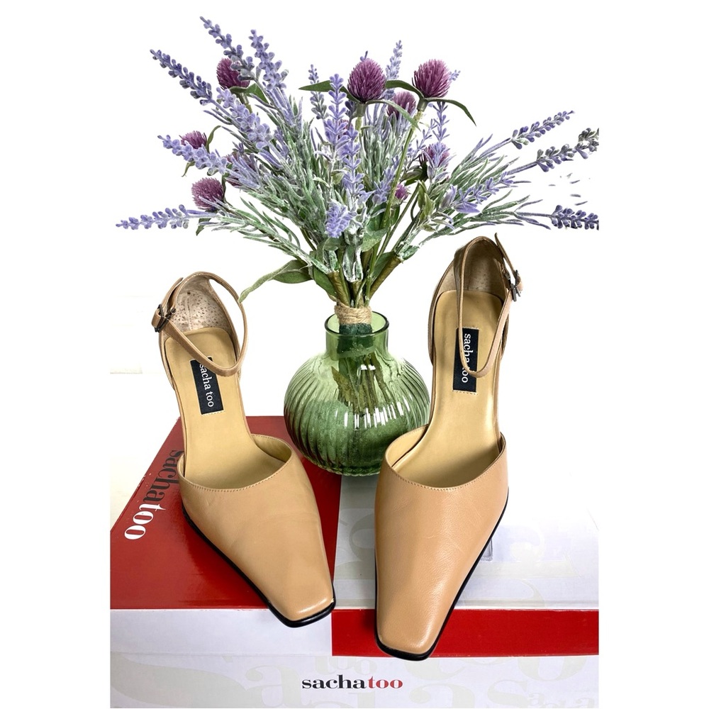 NIB Sachatoo Camel Stone Kid Leather 3 " Heels Pumps Ankle Strap Size 7M